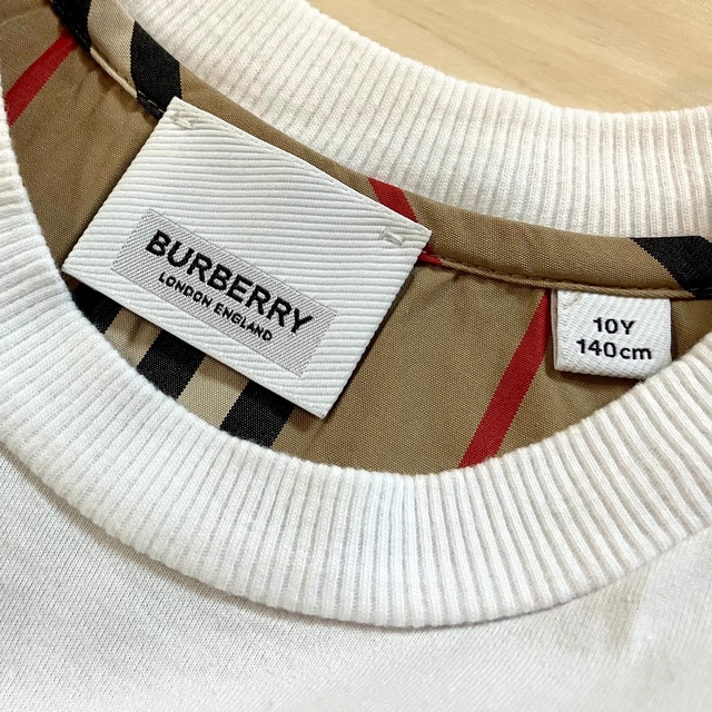 BURBERRY(バーバリー)のバーバリー BURBERRY ピケ ワンピース ＆ ストライプ パネル Tシャツ キッズ/ベビー/マタニティのキッズ服女の子用(90cm~)(ワンピース)の商品写真