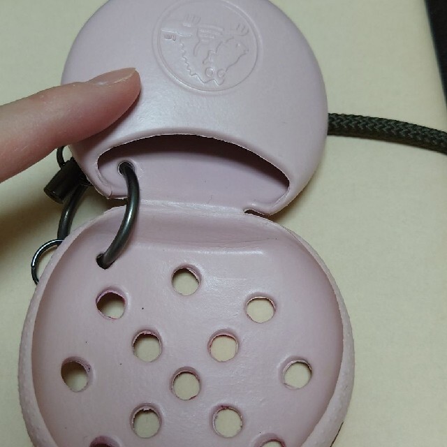 crocs(クロックス)のクロックス ケース レディースのファッション小物(コインケース)の商品写真