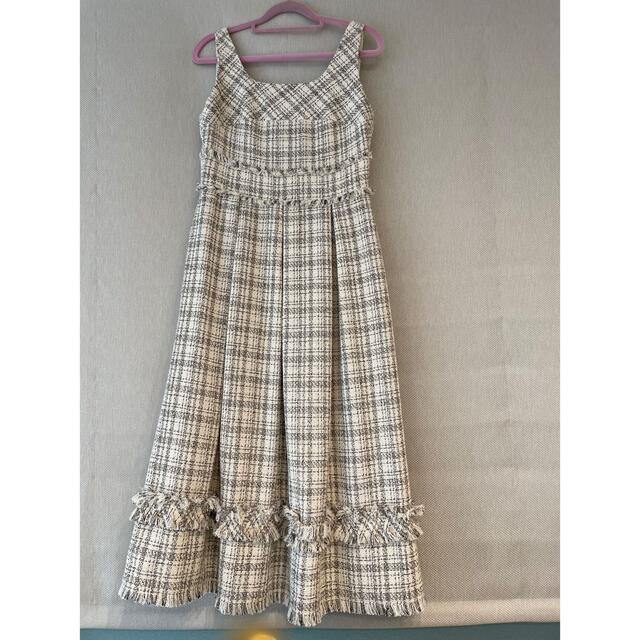 Her lip to(ハーリップトゥ)のherlipto Summer Tweed Midi Dress Beige S レディースのワンピース(ロングワンピース/マキシワンピース)の商品写真