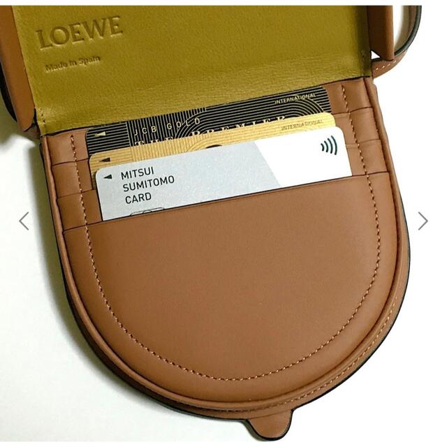 LOEWE ヒールポーチ