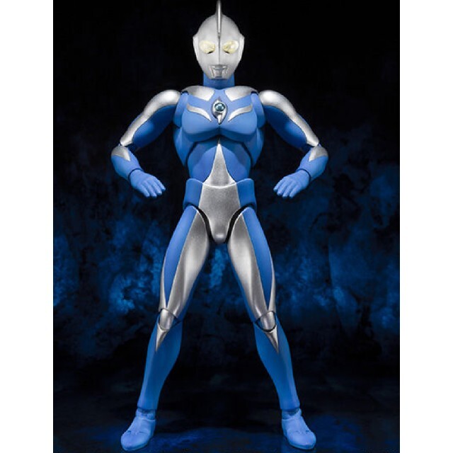 BANDAI(バンダイ)のULTRA-ACTウルトラマンコスモス ウルトラアクト  フィギュアーツ エンタメ/ホビーのフィギュア(特撮)の商品写真