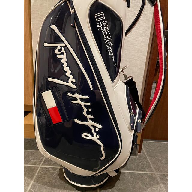 TOMMY HILFIGER(トミーヒルフィガー)の☆中古品☆トミーヒルフィガー ゴルフ キャディバッグ メンズ 9.0型  スポーツ/アウトドアのゴルフ(バッグ)の商品写真