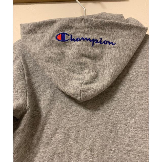 Champion(チャンピオン)のチャンピオンパーカー　キッズ キッズ/ベビー/マタニティのキッズ服女の子用(90cm~)(Tシャツ/カットソー)の商品写真