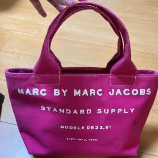 マークバイマークジェイコブス(MARC BY MARC JACOBS)のマークバイマークジェイコブス　トートバッグ(トートバッグ)