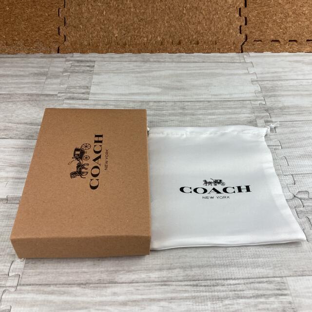 COACH(コーチ)のCOACH コーチ 財布 レディース 新品 未使用 二つ折りベージュ/チェック レディースのファッション小物(財布)の商品写真