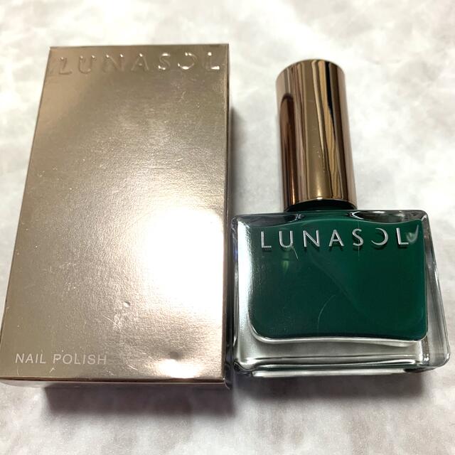 LUNASOL(ルナソル)のルナソル ネイルポリッシュ EX06 限定色 グリーン ネイルカラー コスメ/美容のネイル(マニキュア)の商品写真