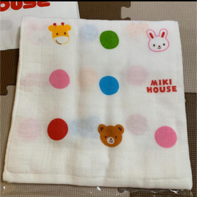 mikihouse(ミキハウス)のSALE**ミキハウス　ガーゼバスタオル　アニマルドット柄　新品 キッズ/ベビー/マタニティのこども用ファッション小物(おくるみ/ブランケット)の商品写真