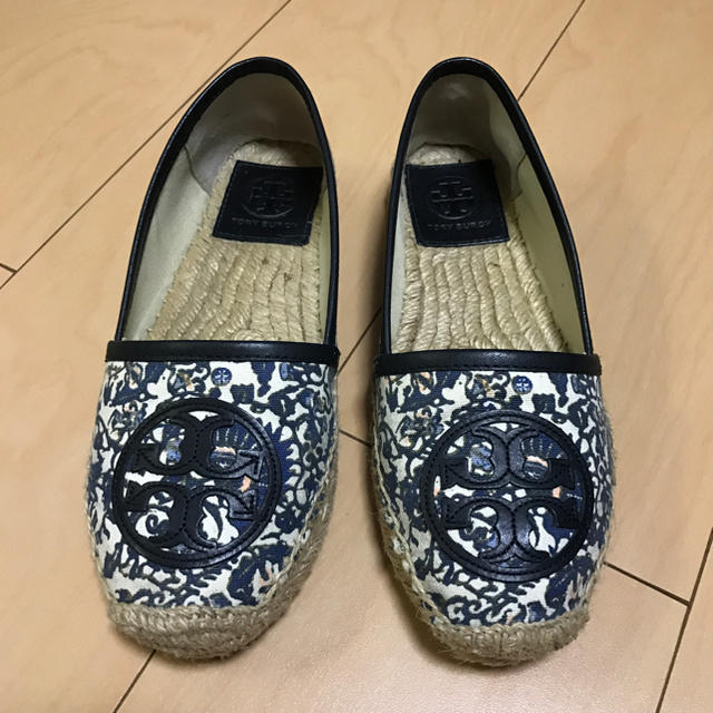 Tory Burch(トリーバーチ)のトリーバーチ レディースの靴/シューズ(スリッポン/モカシン)の商品写真