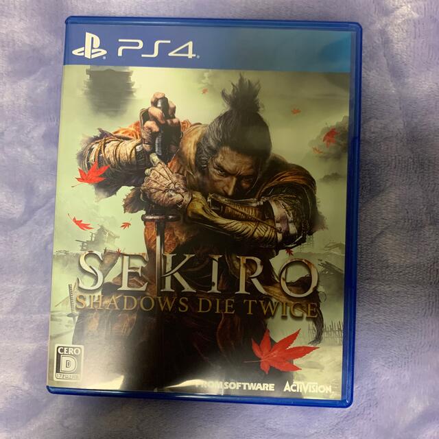 SEKIRO： SHADOWS DIE TWICE PS4 エンタメ/ホビーのゲームソフト/ゲーム機本体(家庭用ゲームソフト)の商品写真