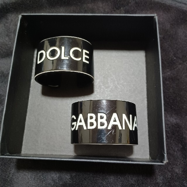 DOLCE&GABBANA(ドルチェアンドガッバーナ)のDOLCE&GABBANA　バングルセット レディースのアクセサリー(ブレスレット/バングル)の商品写真