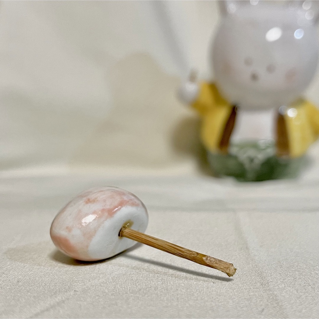 昭和レトロ うさぎ・きつね 陶器 置物 2点セットの通販 by 花 昭和レトロ うさぎ・きつね 陶器 置物 2点セットの通販 by 花