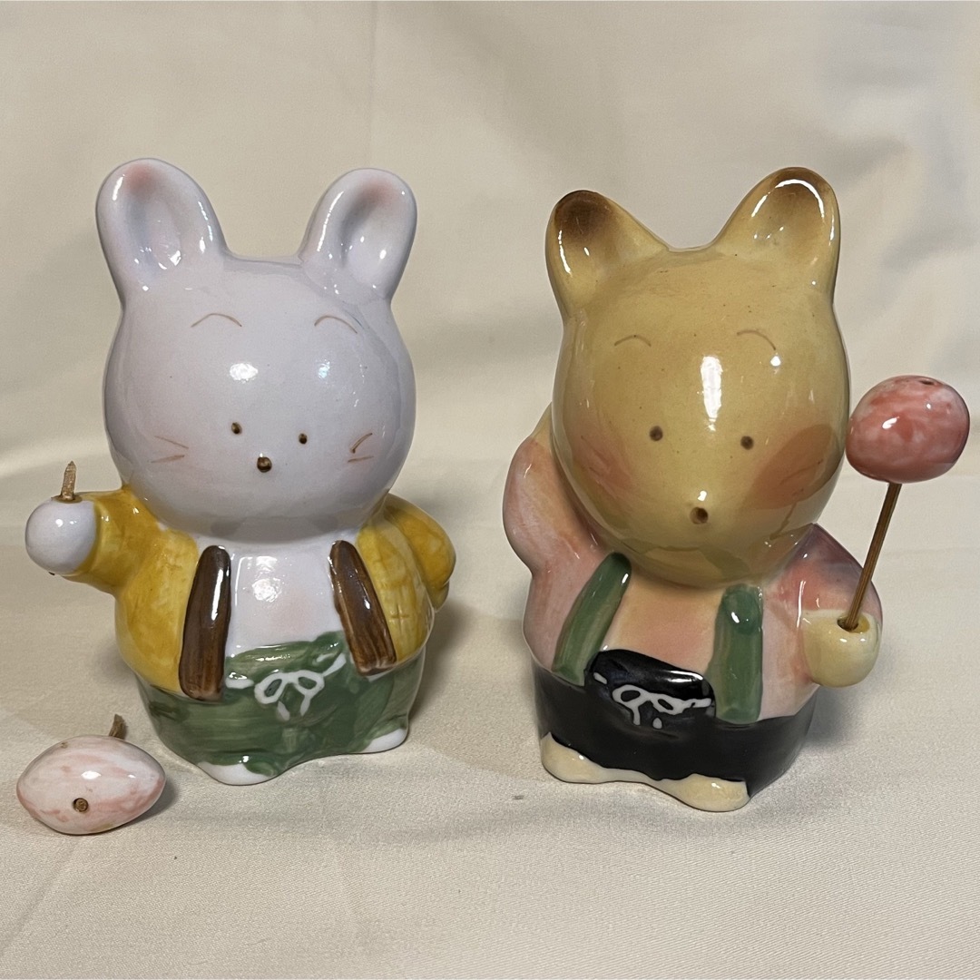 昭和レトロ うさぎ・きつね 陶器 置物 2点セットの通販 by 花 昭和レトロ うさぎ・きつね 陶器 置物 2点セットの通販 by 花