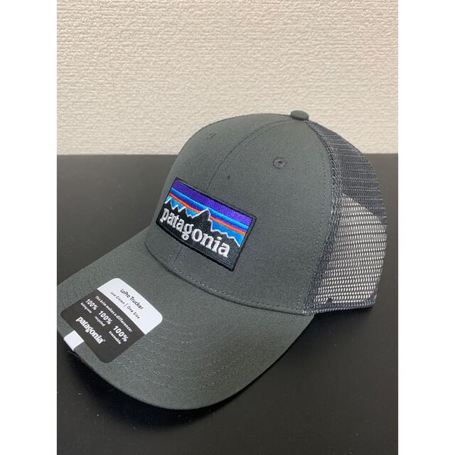 patagonia(パタゴニア)のパタゴニア P-6 Logo Trucker Hat FA21 メンズの帽子(キャップ)の商品写真