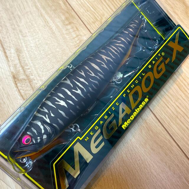 新品　メガドッグ　X