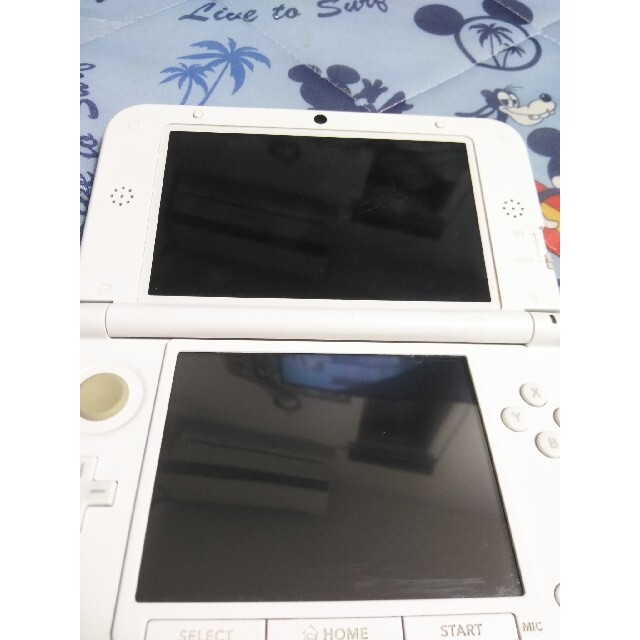 【送料込み】 3DSLL  ミントグリーン エンタメ/ホビーのゲームソフト/ゲーム機本体(携帯用ゲーム機本体)の商品写真