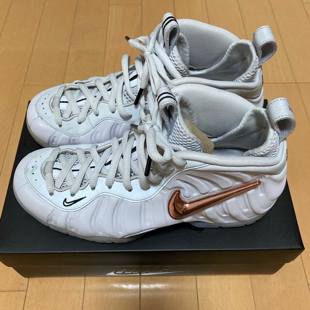 NIKE(ナイキ)のNIKE AIR FOAMPOSITE PRO AS QS  スニーカー メンズの靴/シューズ(スニーカー)の商品写真