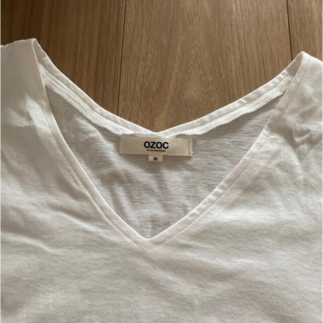 OZOC(オゾック)のOZOC 袖フリルVネックTシャツ ホワイト レディースのトップス(Tシャツ(半袖/袖なし))の商品写真