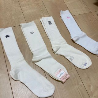 バーバリー(BURBERRY)の白靴下　4足組　ハイソックス　Burberry、Junior Jeans他(靴下/タイツ)