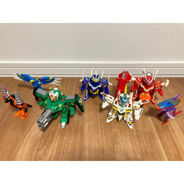 Takara Tomy(タカラトミー)のボンバーマンビーダマン 爆外伝V 7点セット エンタメ/ホビーのおもちゃ/ぬいぐるみ(キャラクターグッズ)の商品写真