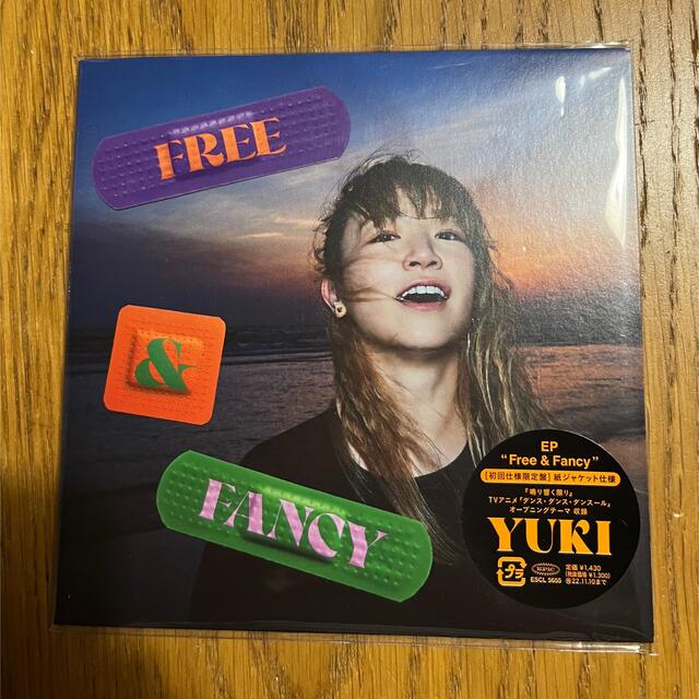 YUKI Free ＆ Fancy CD (初回限定盤 紙ジャケ仕様) エンタメ/ホビーのCD(ポップス/ロック(邦楽))の商品写真