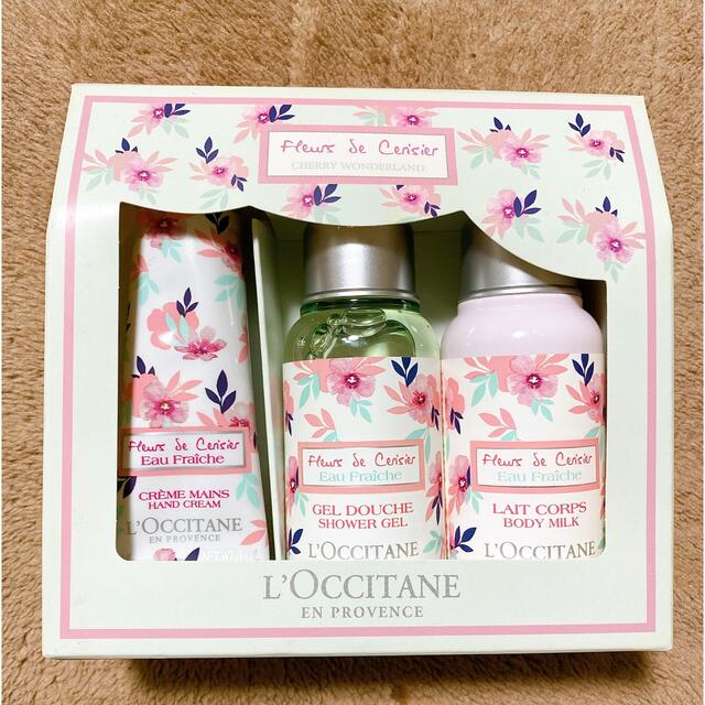 L'OCCITANE(ロクシタン)のロクシタン　チェリーワンダーランド　ファーストスプリング コスメ/美容のボディケア(ハンドクリーム)の商品写真