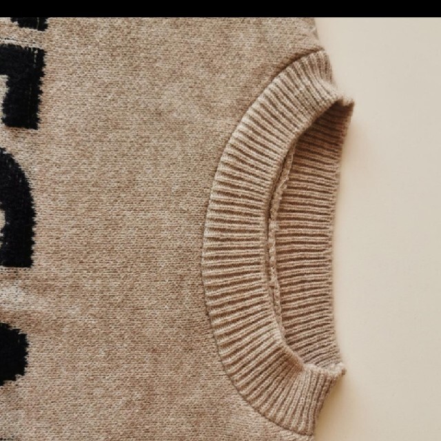 薄め春物 スマイルデザイン ユニセックス  ニットセーター ベージュ メンズのトップス(ニット/セーター)の商品写真