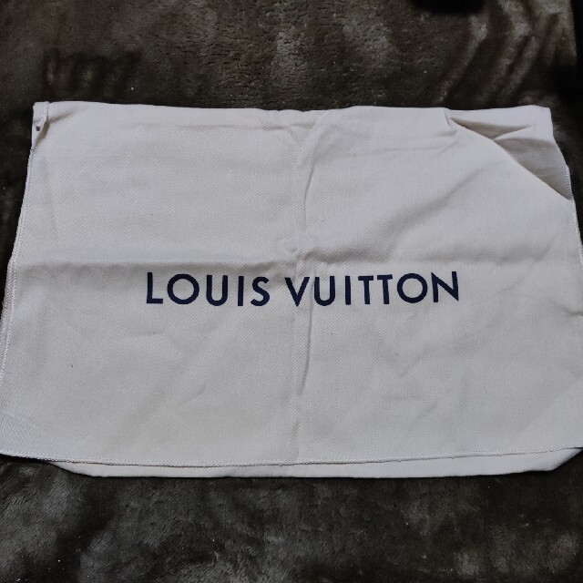 LOUIS VUITTON(ルイヴィトン)のルイビトン　 レディースのバッグ(ショップ袋)の商品写真