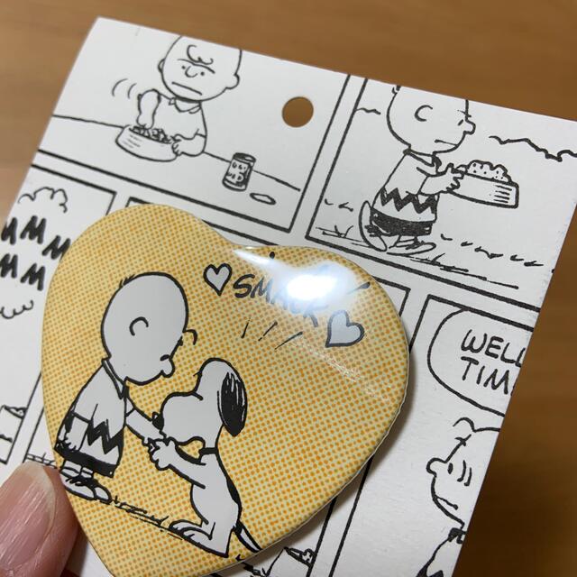 SNOOPY(スヌーピー)のSNOOPY 缶バッチ　新品未使用 エンタメ/ホビーのアニメグッズ(バッジ/ピンバッジ)の商品写真