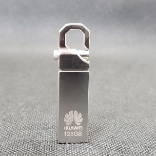 ファーウェイ(HUAWEI)の【新品未使用】HUAWEI  USBメモリー 128GB(PC周辺機器)