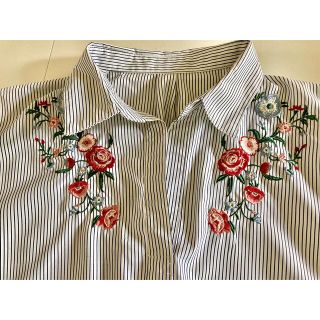 刺繍シャツブラウス(シャツ/ブラウス(半袖/袖なし))