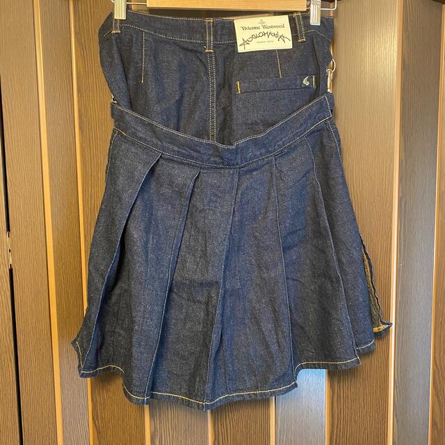 お礼や感謝伝えるプチギフト vivienne westwood デニムキュロット
