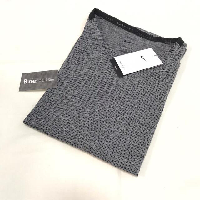 NIKE(ナイキ)の《新品》ナイキ Dri-FIT ラン ディビジョン Tシャツ 半袖 メンズ スポーツ/アウトドアのランニング(ウェア)の商品写真