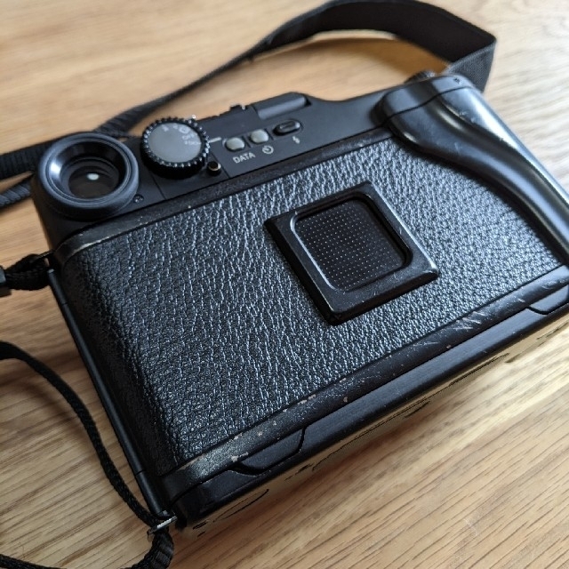 富士フイルム(フジフイルム)のJerry様専用 FUJIFILM GA645  Professional スマホ/家電/カメラのカメラ(フィルムカメラ)の商品写真