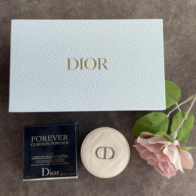 Dior(ディオール)のDior ディオールスキンフォーエバークッションパウダー　ラベンダー コスメ/美容のベースメイク/化粧品(フェイスパウダー)の商品写真