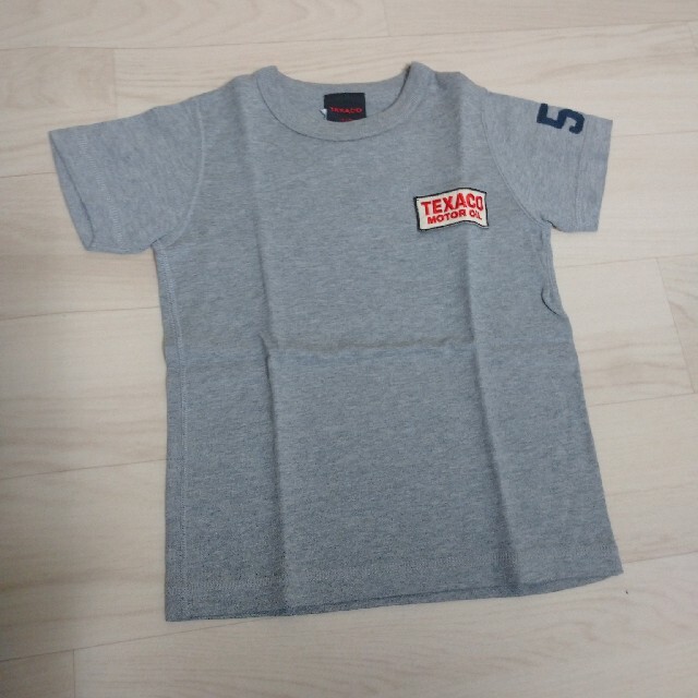 テキサコ 子供服 グレーＴシャツ キッズ/ベビー/マタニティのキッズ服男の子用(90cm~)(Tシャツ/カットソー)の商品写真