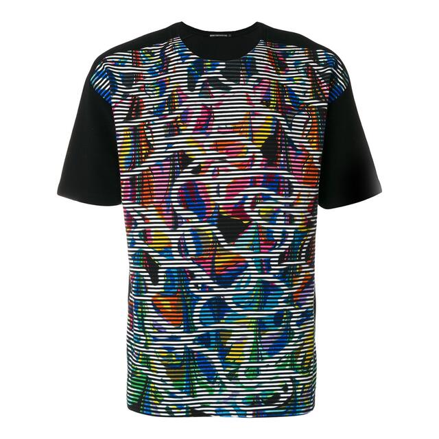 ISSEY MIYAKE(イッセイミヤケ)のイッセイミヤケメン ISSEY MIYAKE Tシャツ マルチカラー ブラック メンズのトップス(Tシャツ/カットソー(半袖/袖なし))の商品写真