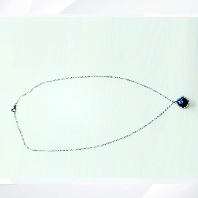 【お取り置き】蛍石 琉球ホタルガラス ネックレスとピアスのセット ハンドメイドのアクセサリー(ネックレス)の商品写真
