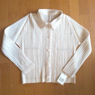 プリーツプリーズイッセイミヤケ(PLEATS PLEASE ISSEY MIYAKE)のプリーツプリーズ ISSEY MIYAKE 2022シャツジャケット(シャツ/ブラウス(長袖/七分))