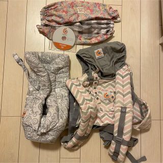 エルゴベビー(Ergobaby)のエルゴ　抱っこ紐一式　新生児〜(抱っこひも/おんぶひも)