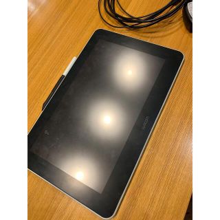 ワコム(Wacom)のWacom One ホワイト 液タブ(ディスプレイ)