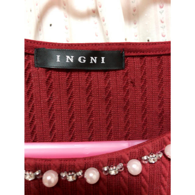 INGNI(イング)のINGNI 肩リボン ビジュー トップス レディースのトップス(その他)の商品写真