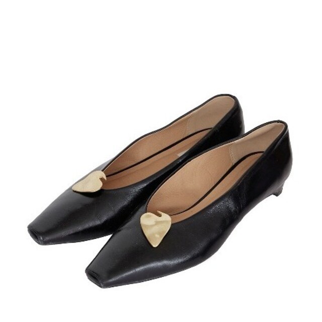 Ameri VINTAGE(アメリヴィンテージ)のAmeri アメリ POINTED FLAT PUMPS ブラック S レディースの靴/シューズ(ハイヒール/パンプス)の商品写真