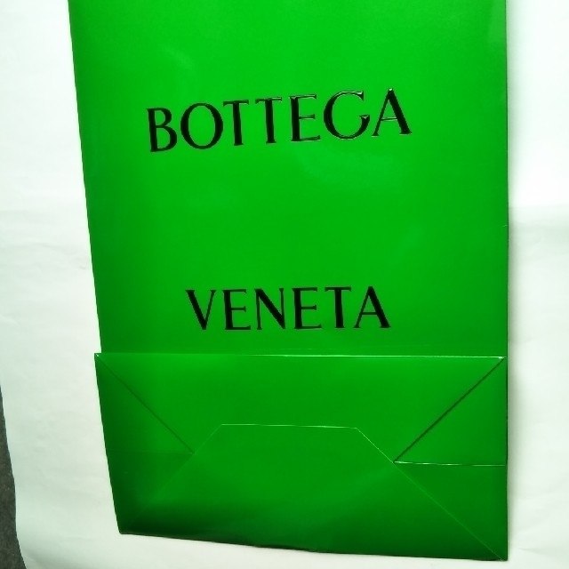 Bottega Veneta(ボッテガヴェネタ)のボッテガヴェネタ　ショップ紙袋と保存袋 レディースのバッグ(ショップ袋)の商品写真