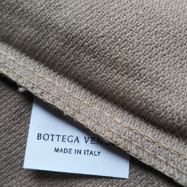 Bottega Veneta(ボッテガヴェネタ)のボッテガヴェネタ　ショップ紙袋と保存袋 レディースのバッグ(ショップ袋)の商品写真