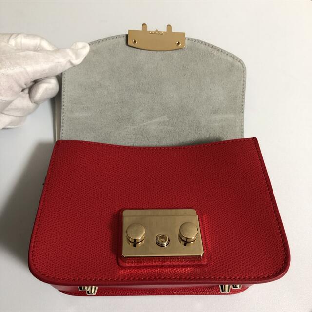 Furla(フルラ)のFURLA フルラショルダーバッグ　メトロポリス　蝶々 レディースのバッグ(ショルダーバッグ)の商品写真