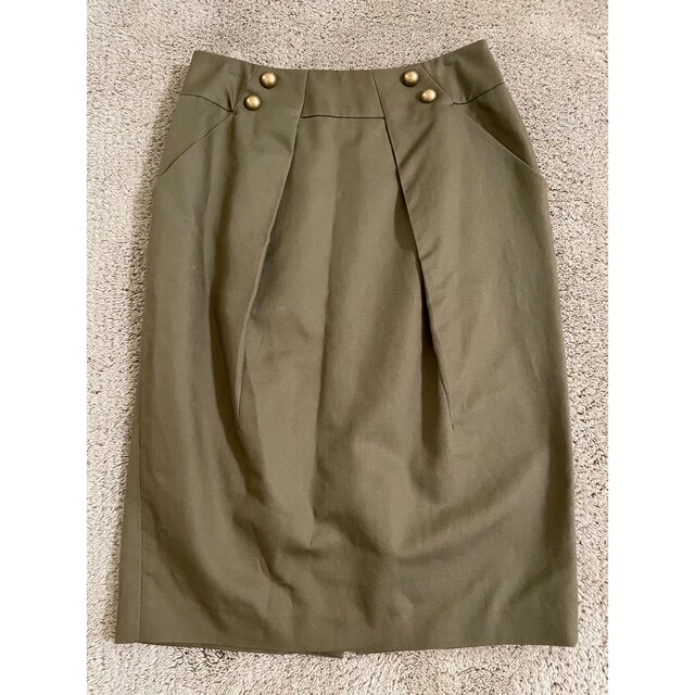 BEAMS(ビームス)のストラスブルゴ　HYALINES ハイアリン　マットボタン　スカート レディースのスカート(ひざ丈スカート)の商品写真