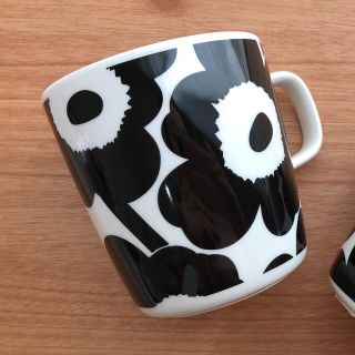 マリメッコ(marimekko)のマリメッコ　ウニッコ　ブラック×ホワイト　マグ　(食器)