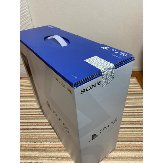 PlayStation(プレイステーション)のSONY PlayStation5 CFI-1100A01 エンタメ/ホビーのゲームソフト/ゲーム機本体(家庭用ゲーム機本体)の商品写真