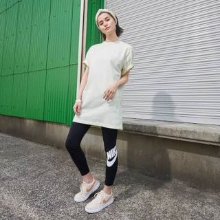 ナイキ(NIKE)の【Mサイズ】NIKE ナイキ  レディース ワンピース(ひざ丈ワンピース)