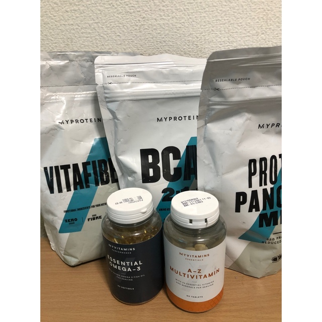 MYPROTEIN(マイプロテイン)のBCAAパウダー500gビターレモン 含むマイプロテインセット 食品/飲料/酒の健康食品(アミノ酸)の商品写真